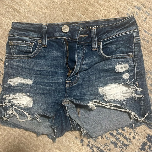 American eagle Jean shorts. Size 0. - Picture 1 of 4